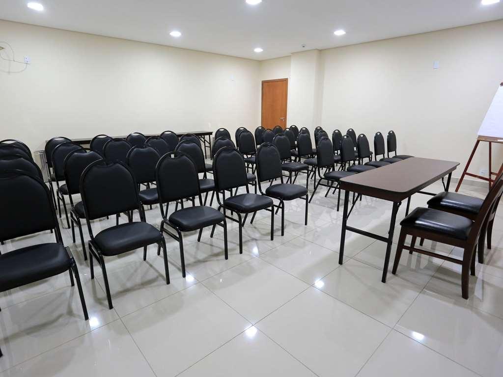 Golden Tower Express Franca By Fenix Hoteis Tiện nghi bức ảnh