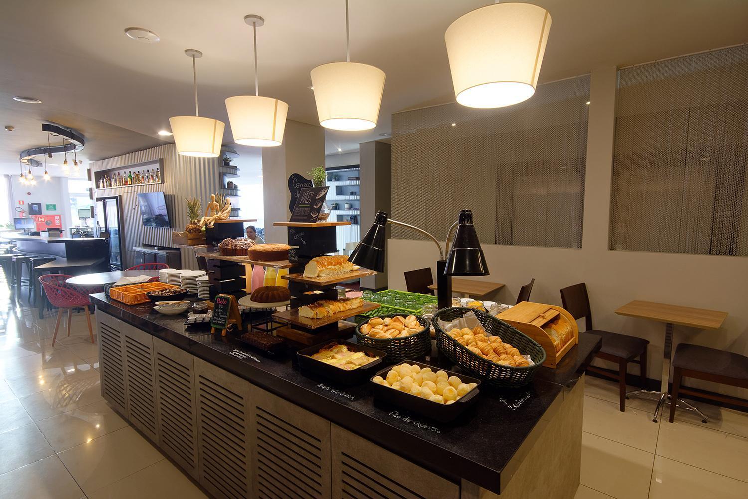 Golden Tower Express Franca By Fenix Hoteis Ngoại thất bức ảnh