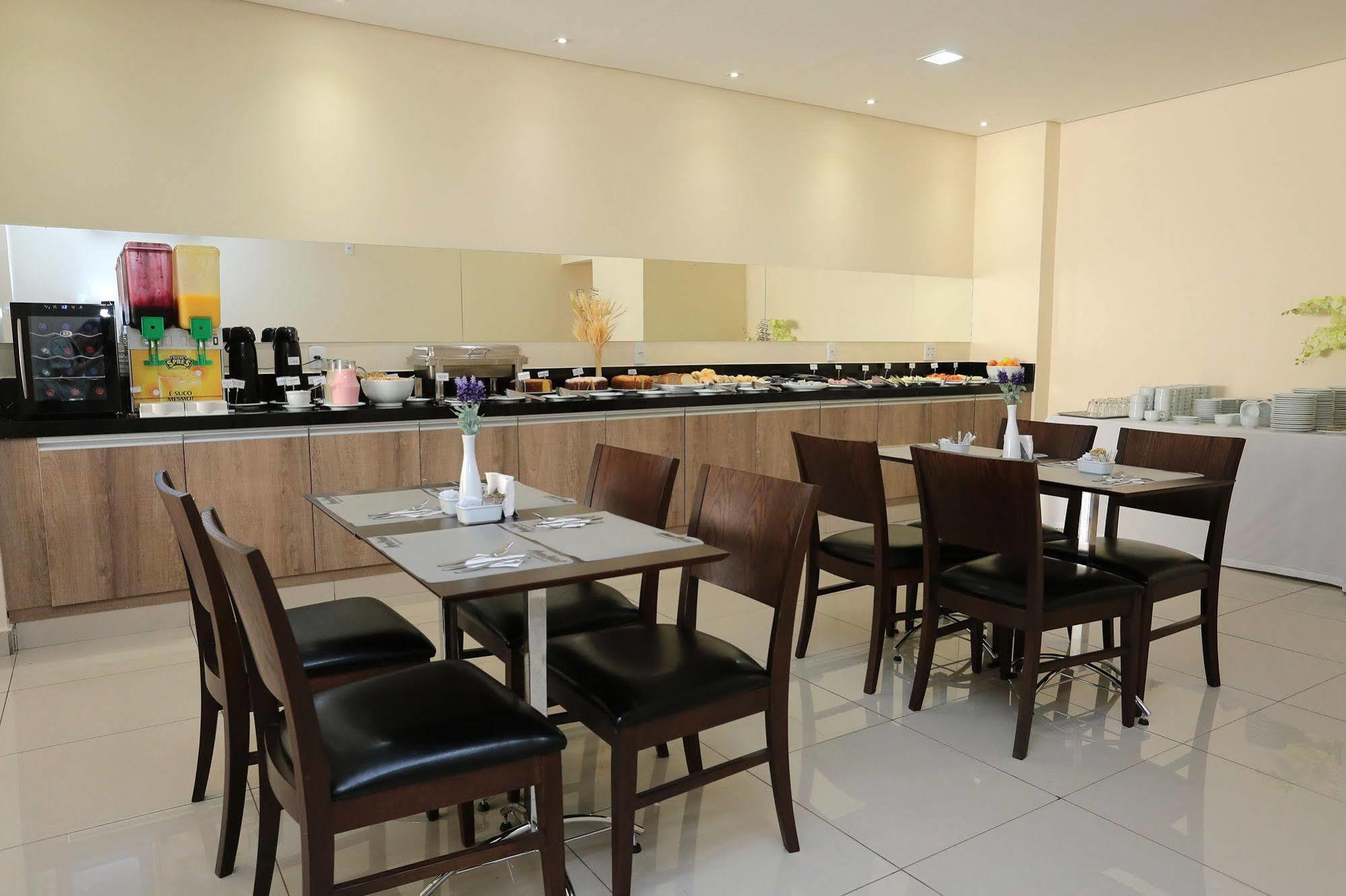 Golden Tower Express Franca By Fenix Hoteis Ngoại thất bức ảnh